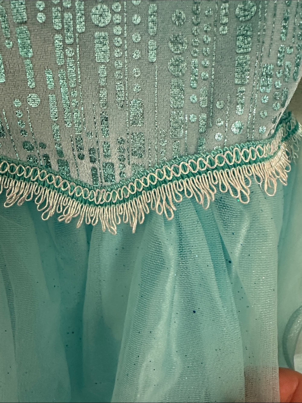 Disney Elsa Halloween costume - Picture 4 of 7